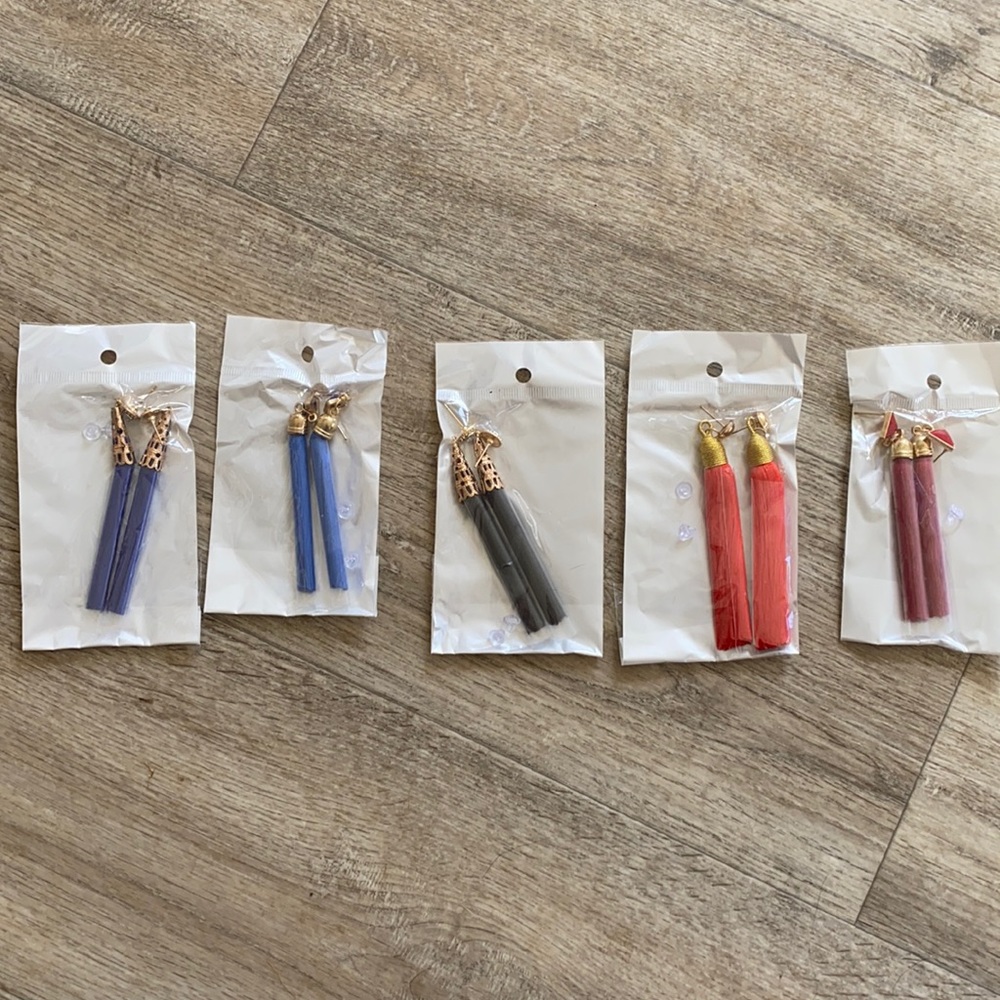 RED BLACK AND BLUE EARRING SET